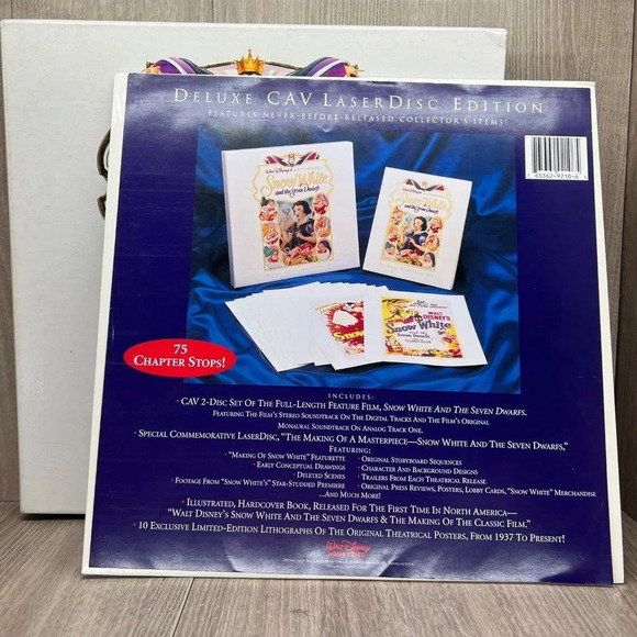 Walt Disney's Snow White & The Seven Dwarfs Masterpiece Deluxe CAV LaserDisc Ed. - Picture 9 of 11